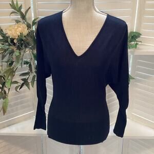 REISS BLACK V NECK SILK/ANGORA SWEATER SIZE SMALL 1238